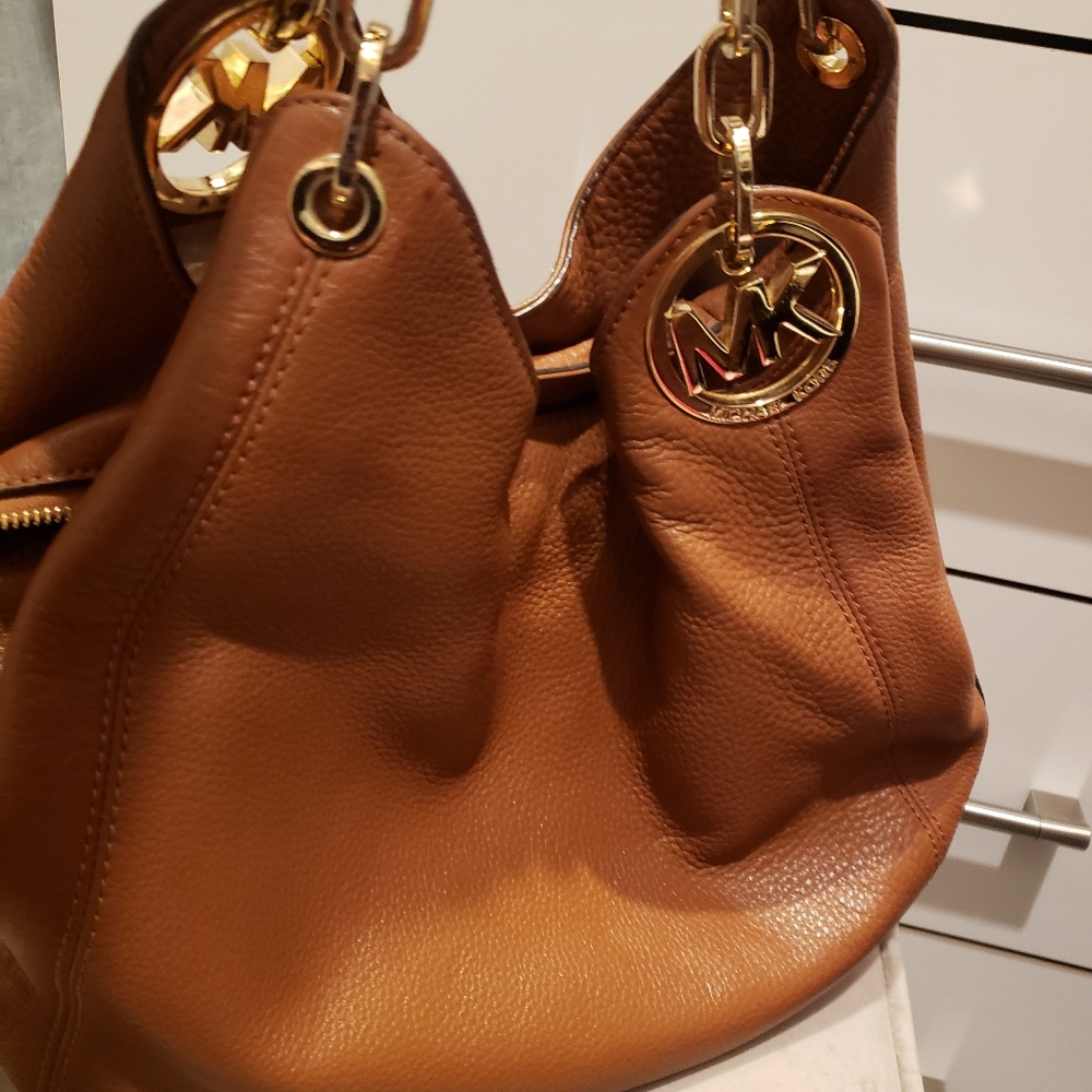 Authentic leather Michael kors Hobo - Picture 8 of 14